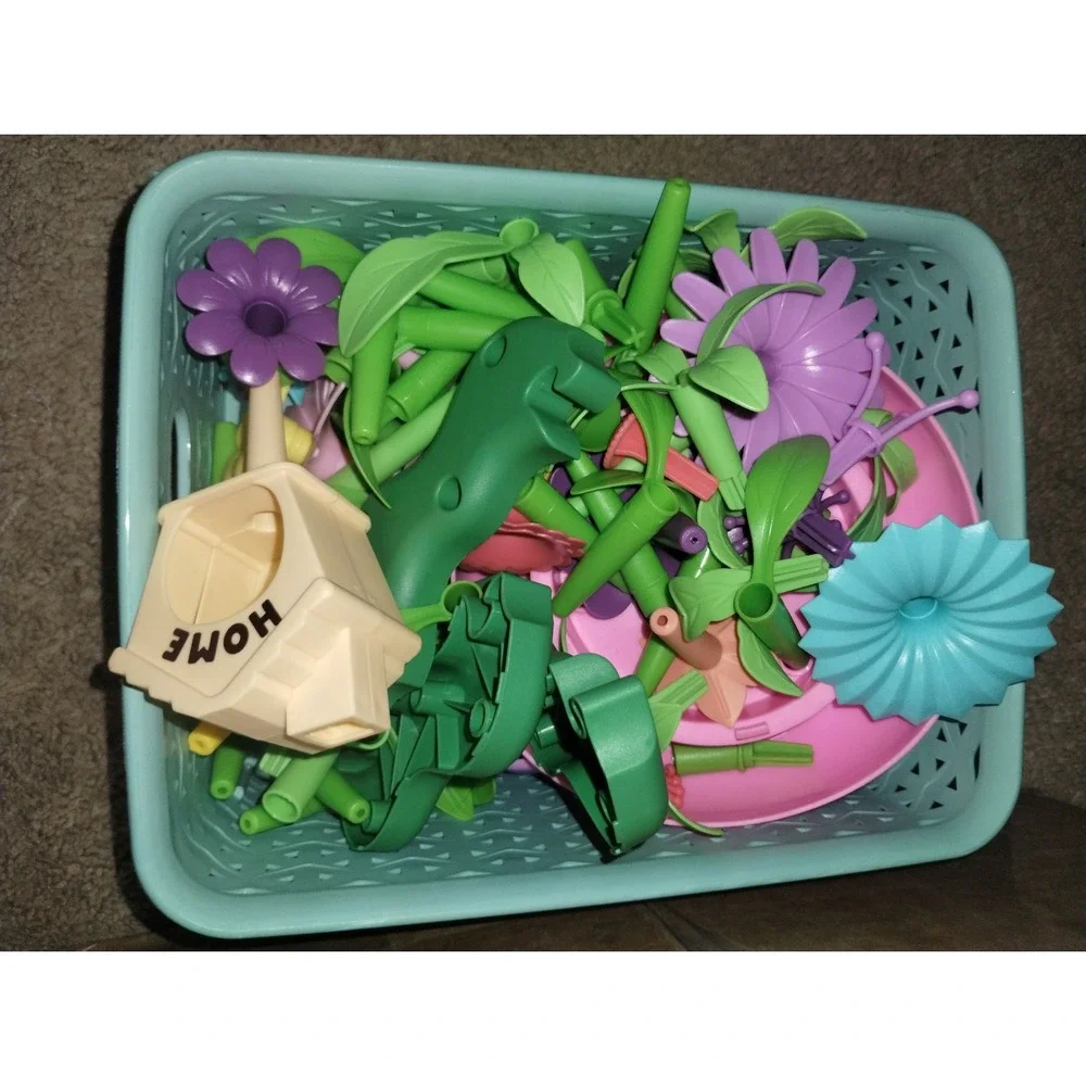 Flower building kit toy